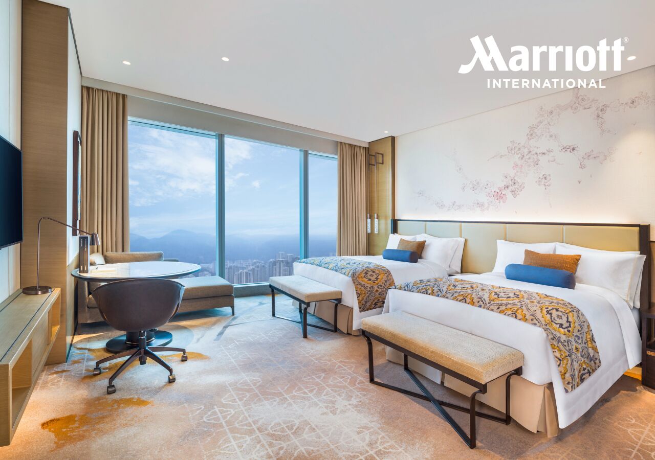 高档床上用品、羽绒被、加厚床垫、迷你吧