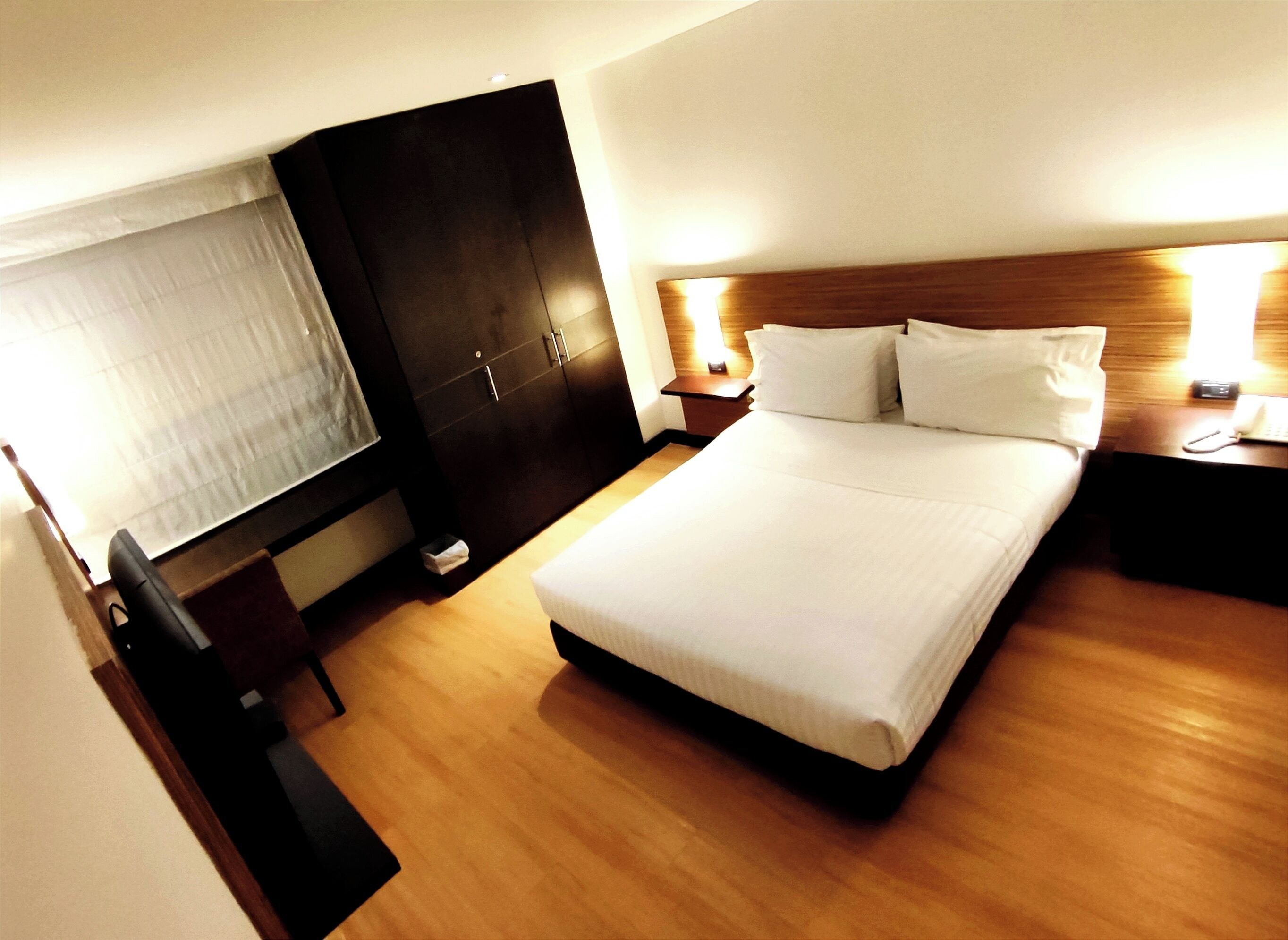 in-room safe, desk, iron/ironing board, free wifi