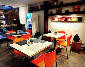 Breakfast, lunch, dinner served; Regional cuisine  - Hotel Scala 68 (Bogotá)