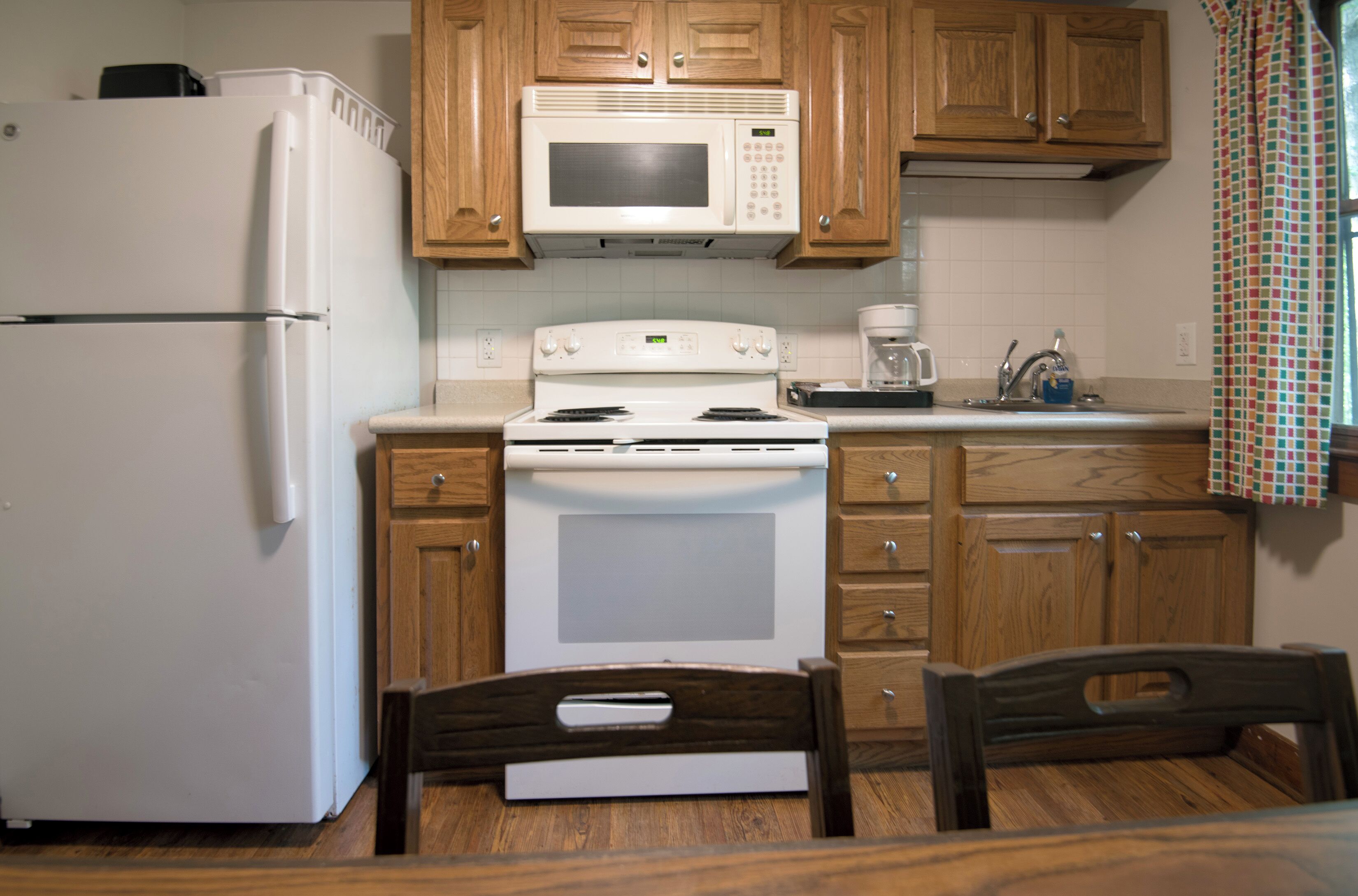 cabin, 1 bedroom (2 double beds) | private kitchen | microwave, coffee/tea maker