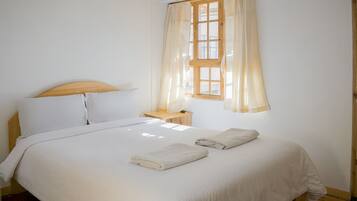 Down duvets, pillow-top beds, free WiFi, bed sheets