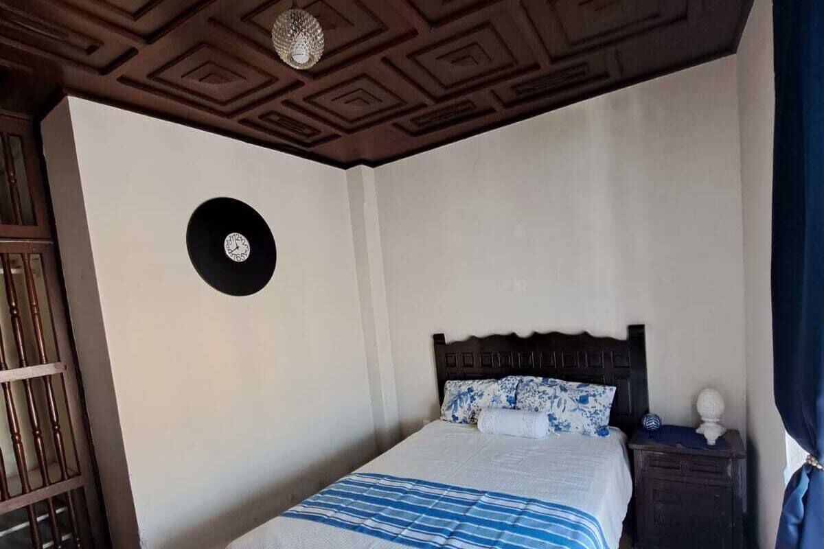 Suíte standard, 2 quartos | Wi-Fi de cortesia, roupa de cama