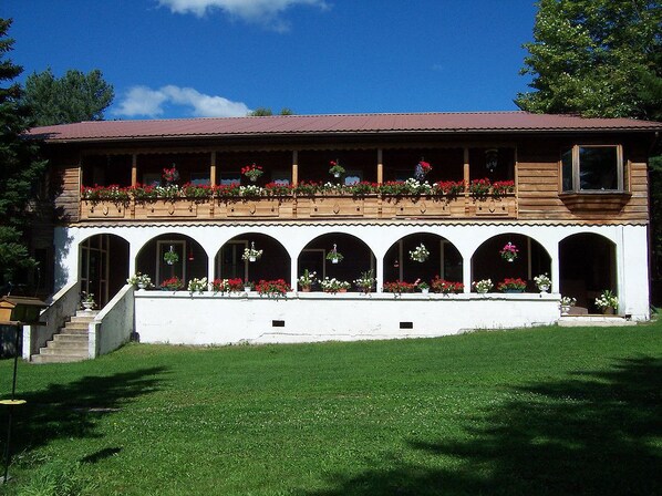 Façade de l’hébergement