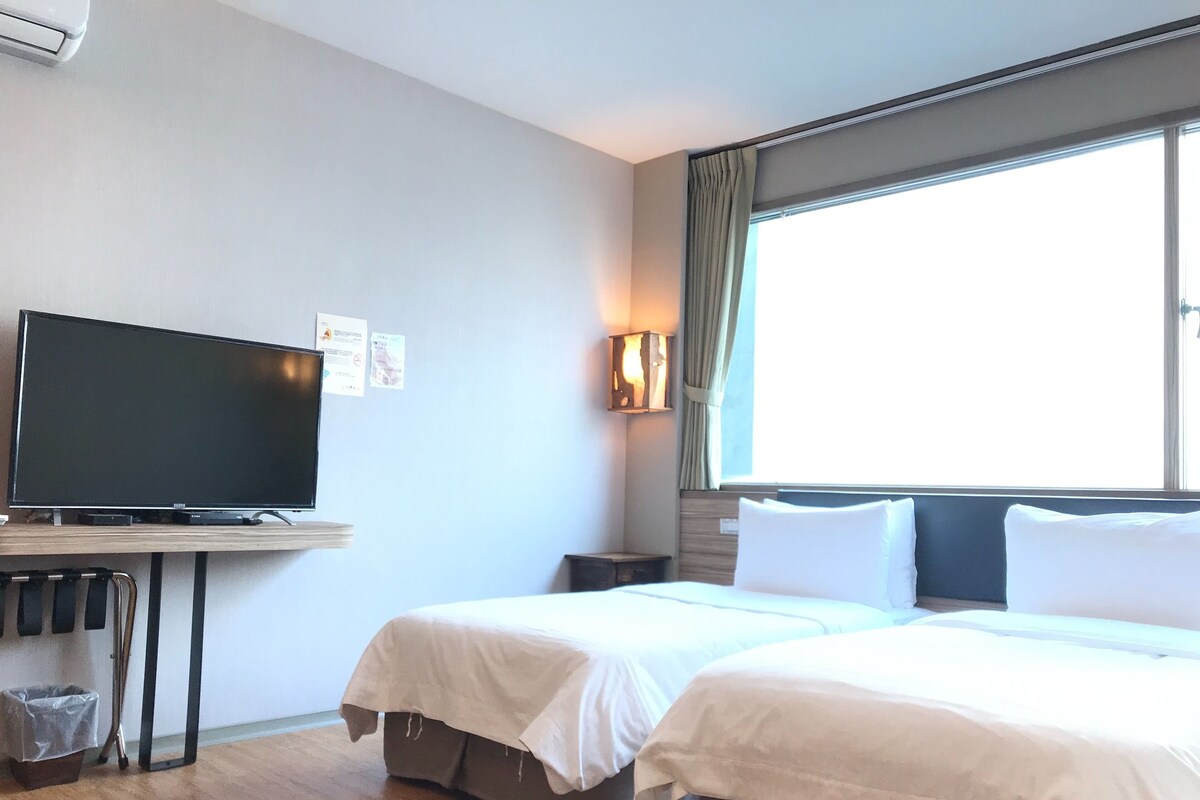 Classic-Zweibettzimmer, 2 Einzelbetten, Nichtraucher, Kühlschrank