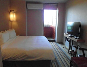 Standard-Doppelzimmer, 1 Doppelbett, Nichtraucher, Parkblick | Ausblick vom Zimmer