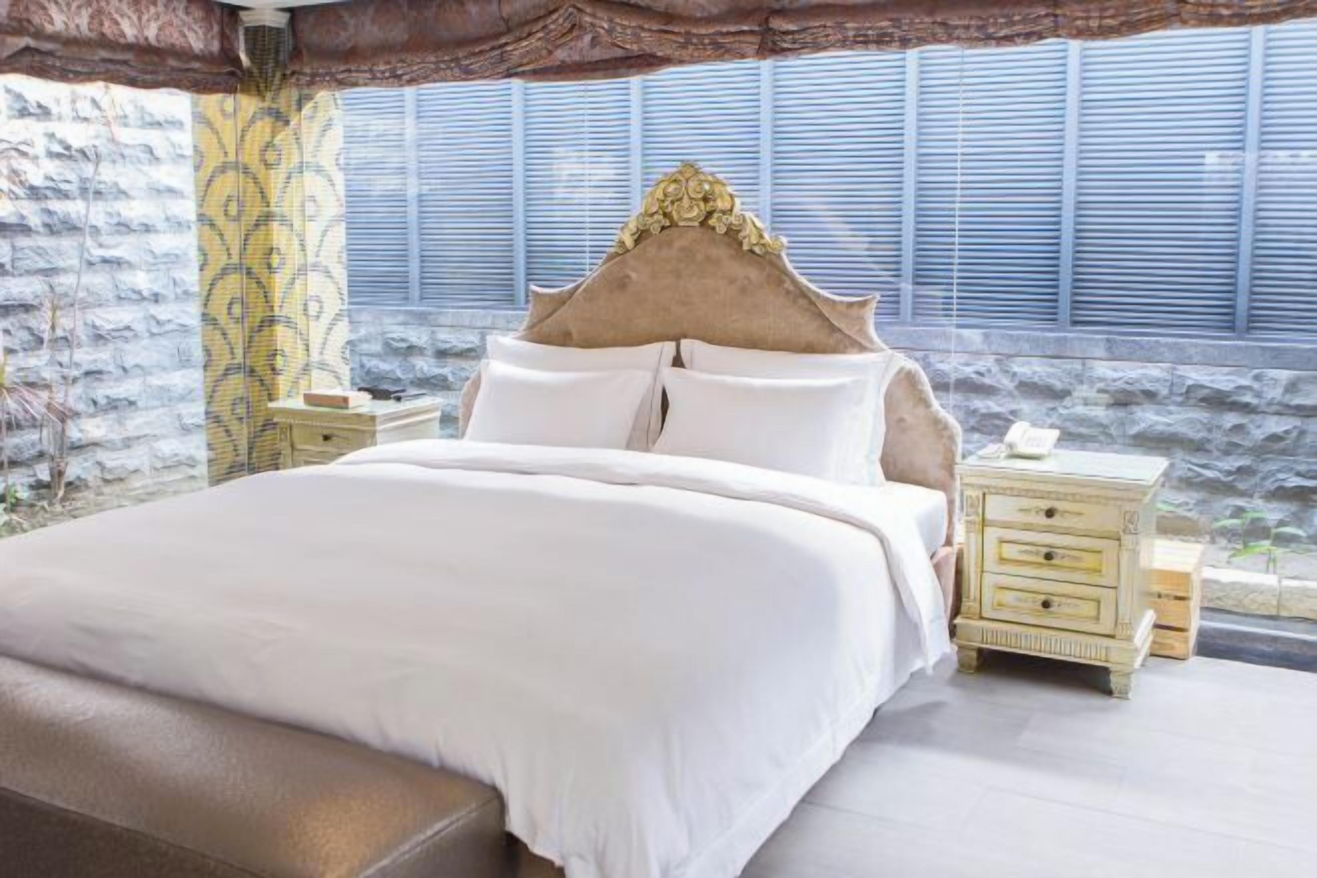 Desk, blackout curtains, iron/ironing board, free WiFi