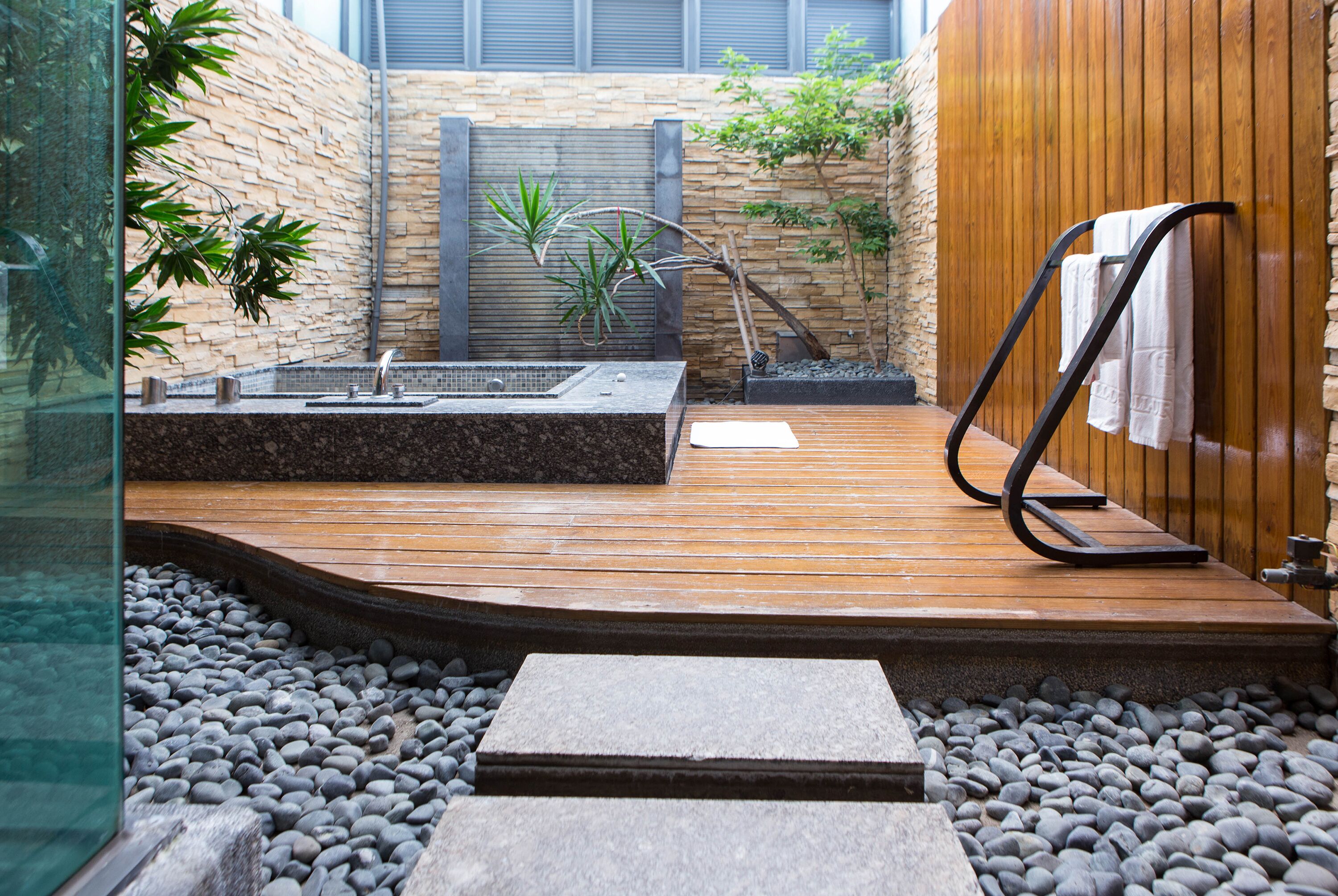 platinum suite (check in time starts from 6pm) | terrace/patio