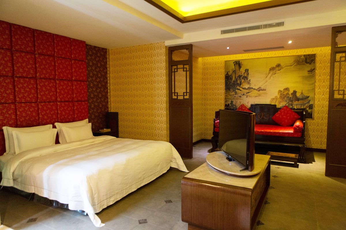 Suite estándar (Check in time starts from 6pm) | Escritorio, cortinas opacas, tabla de planchar con plancha y wifi gratis