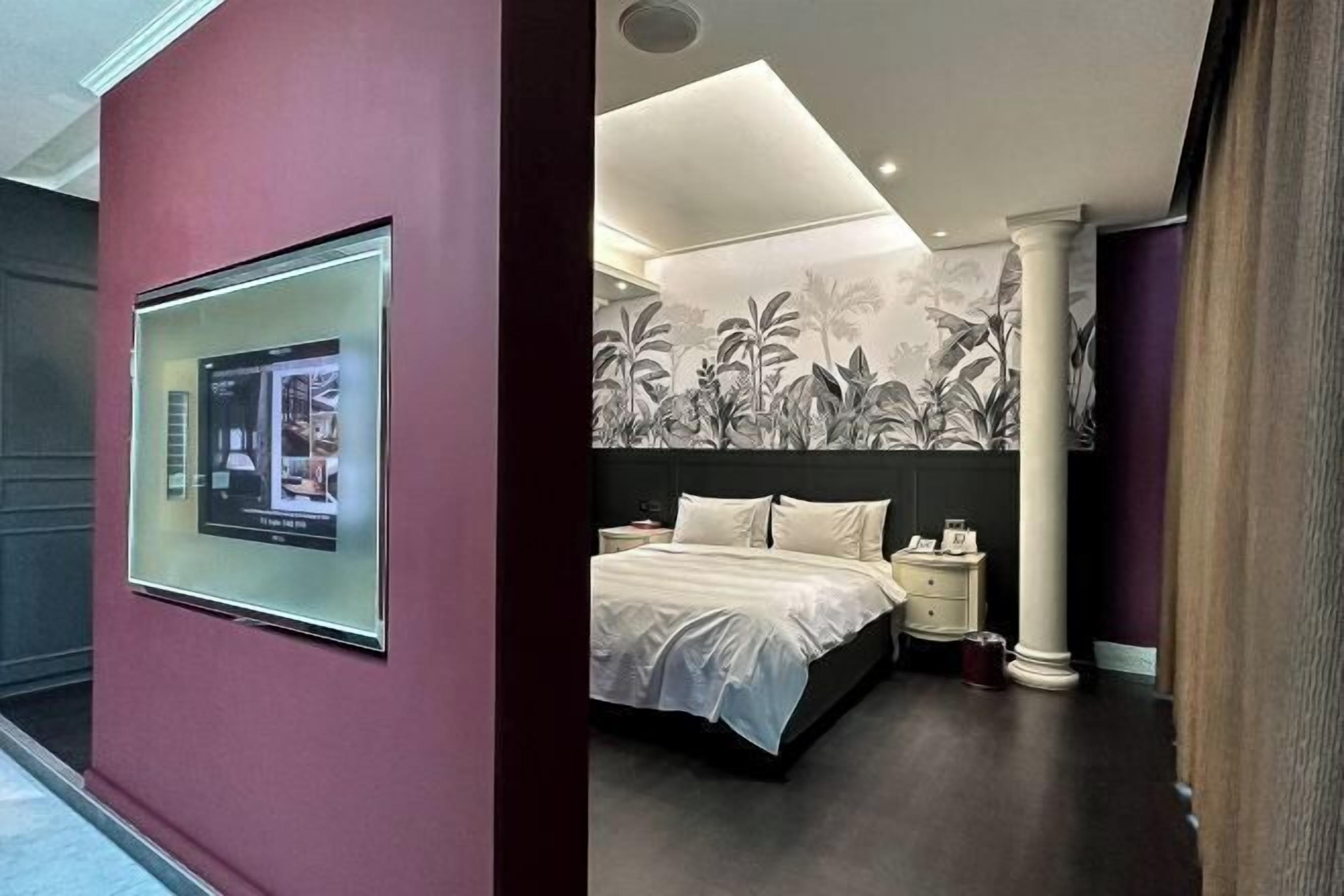 Desk, blackout drapes, iron/ironing board, free WiFi