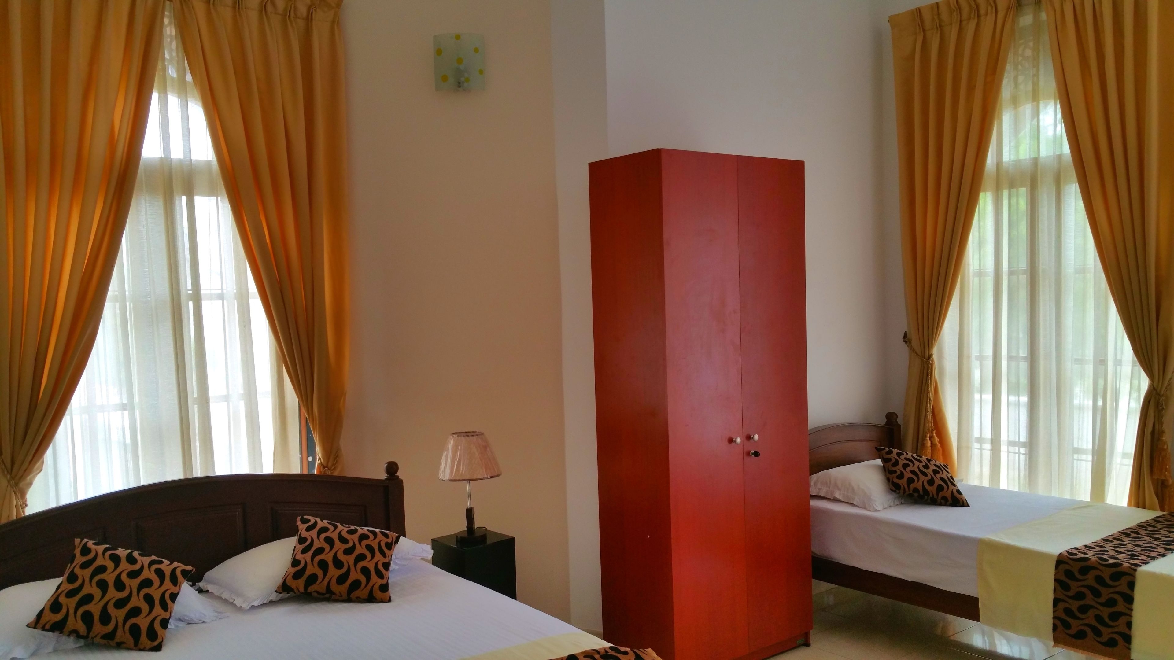 Foto - Holiday Fashion Inn