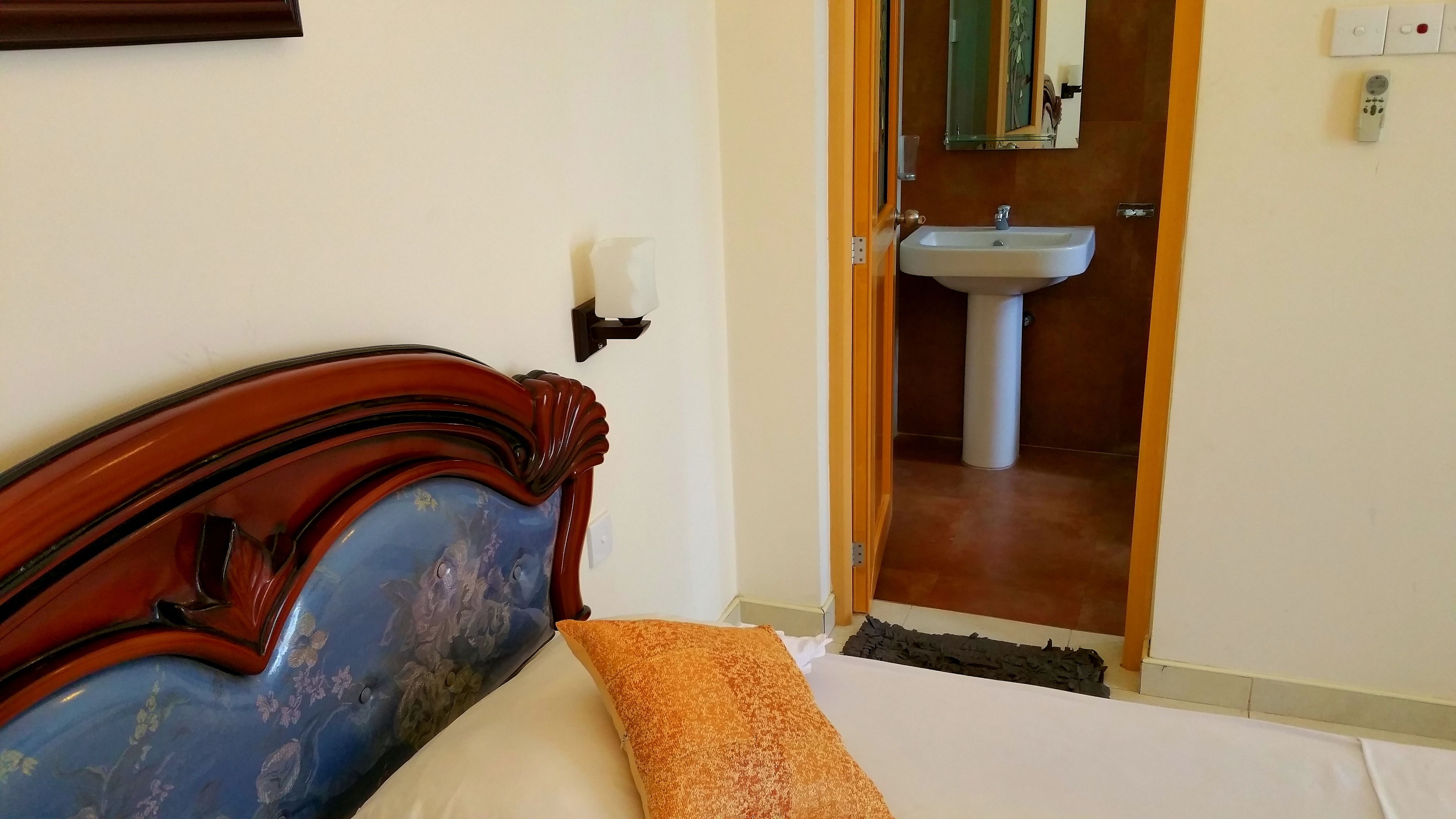 Foto - Holiday Fashion Inn