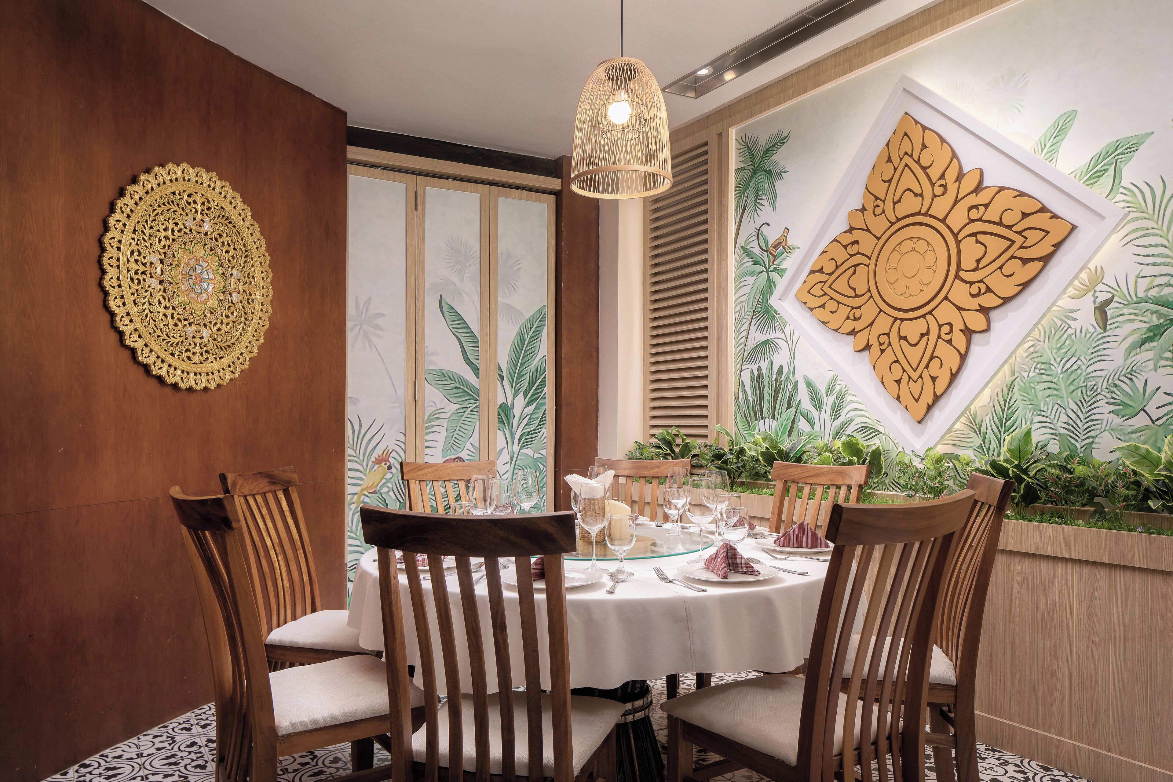 outdoor banquet area