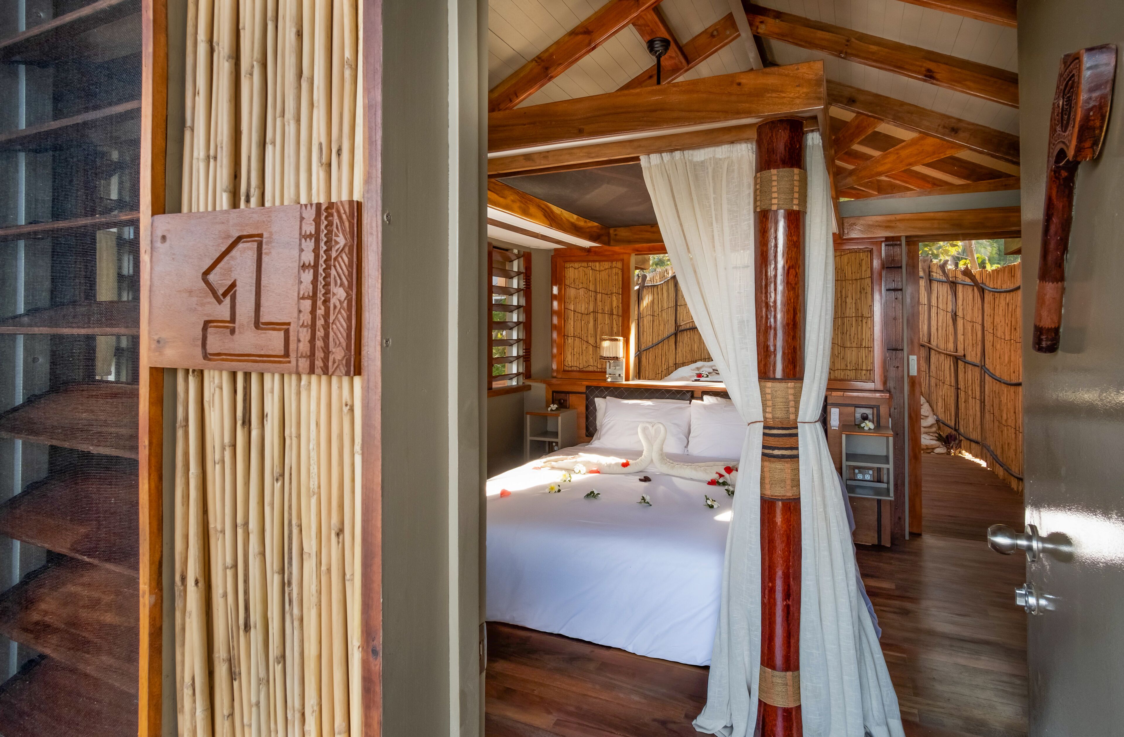 Beachfront Rai Ki Waya Bure | Bed sheets