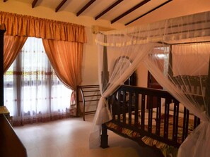 Basic Double Room, Garden View