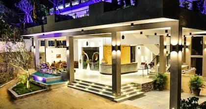 Hotel Sunrich Kandy
