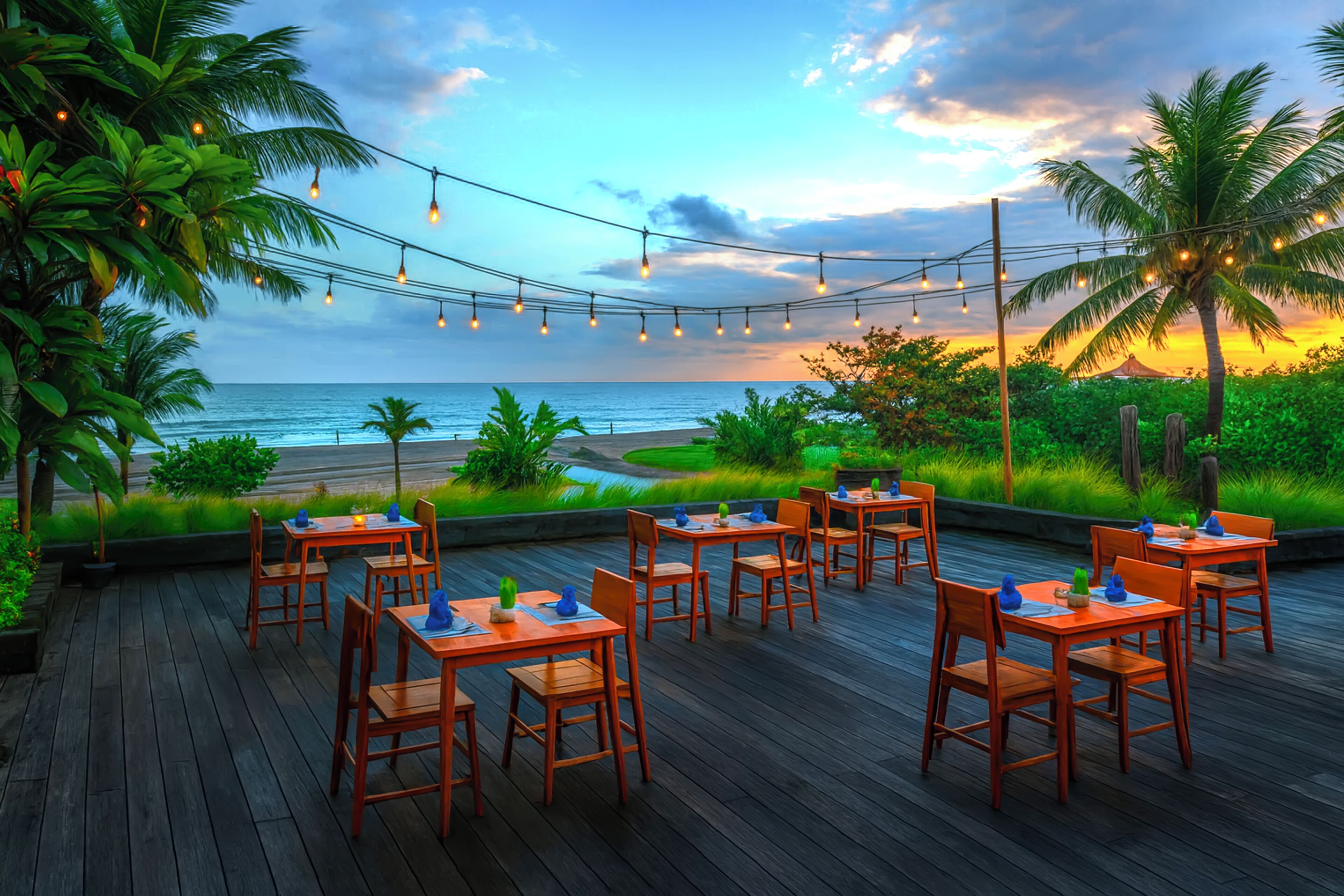 Breakfast, lunch served; local and international cuisine, beach views 