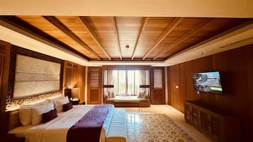 Berawa Royal Suites Ocean Front | 1 hálószoba, széf a szobában, íróasztal és vasaló/vasalódeszka