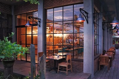 Swarga Suites Bali Berawa, Marclan Collection
