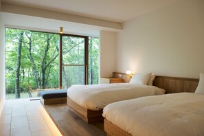 Superior Twin Room, Non Smoking | In-room safe, desk, blackout drapes, soundproofing - Hakone Retreat Före (Hakone)