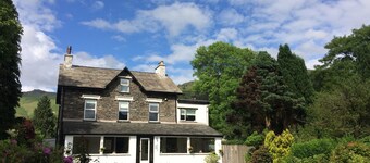 Lake View Country House and Self-catering Apartments