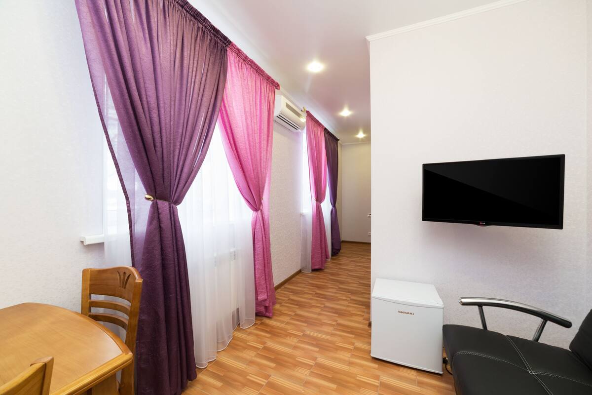Suite Bisnis | Area keluarga | TV layar datar