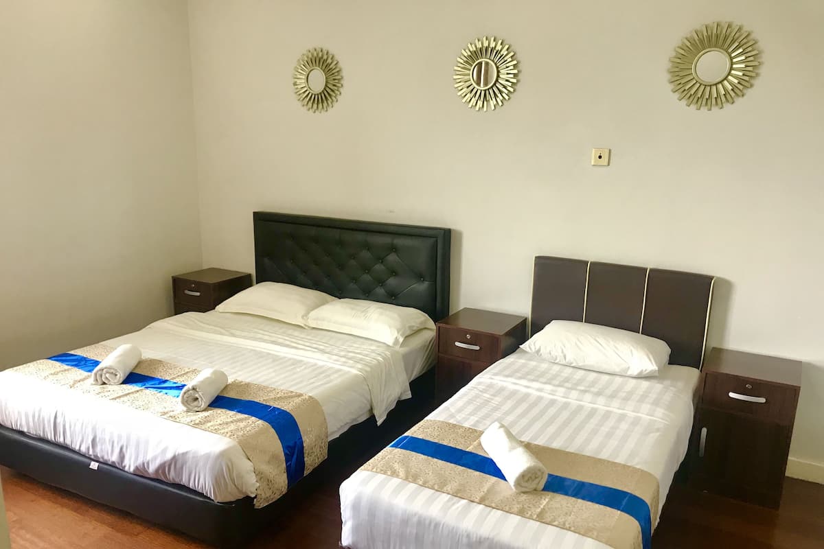 Standard Apartment, 2 Bedrooms, Balcony, City View