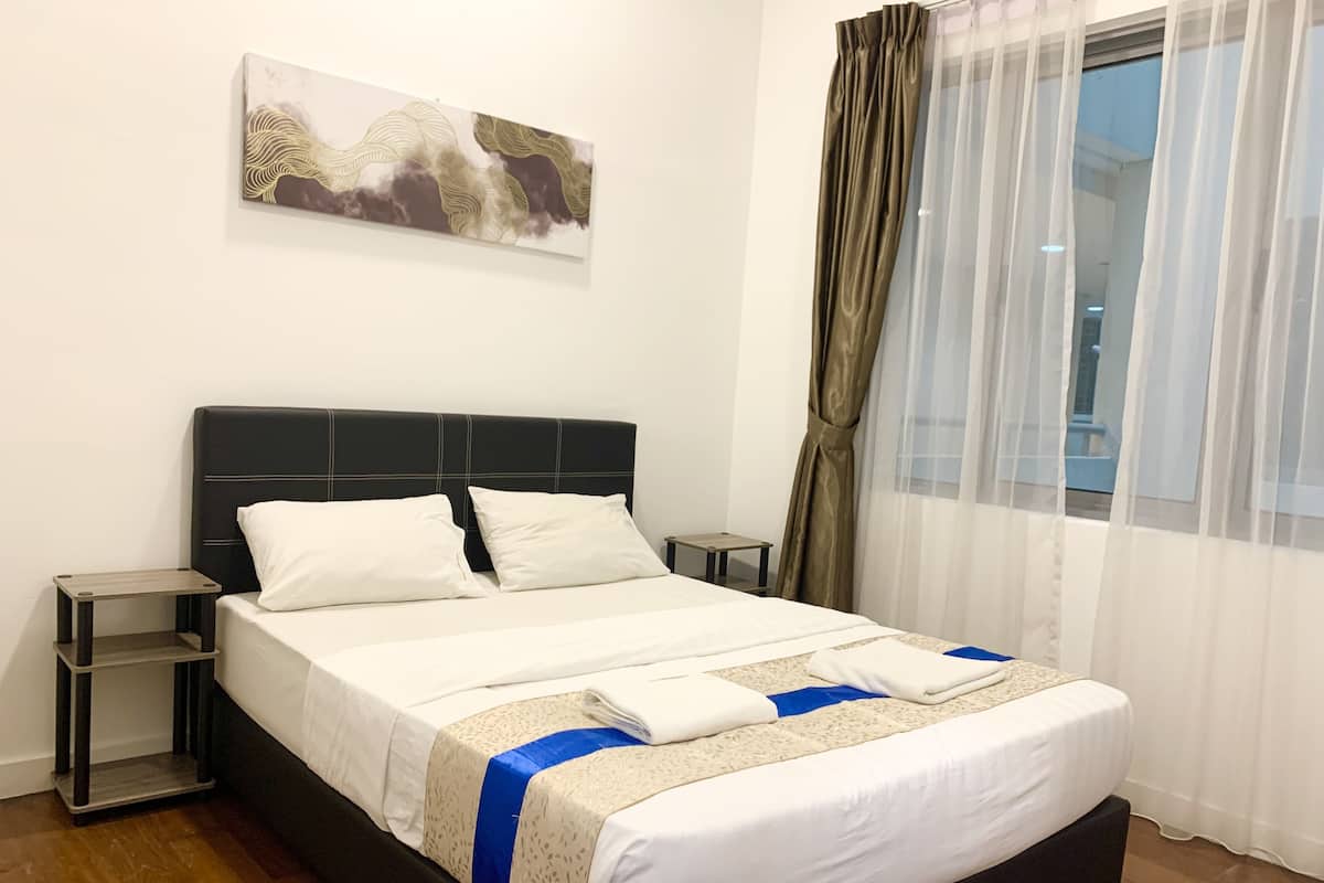 Design Apartment, 3 Bedrooms, Balcony, Sea View
