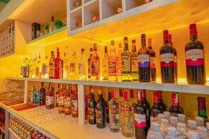 酒吧（店内）