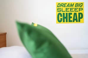 Single Room | Desk, blackout drapes, free WiFi, bed sheets - SLEEEP Hotel Sattledt (Sattledt)
