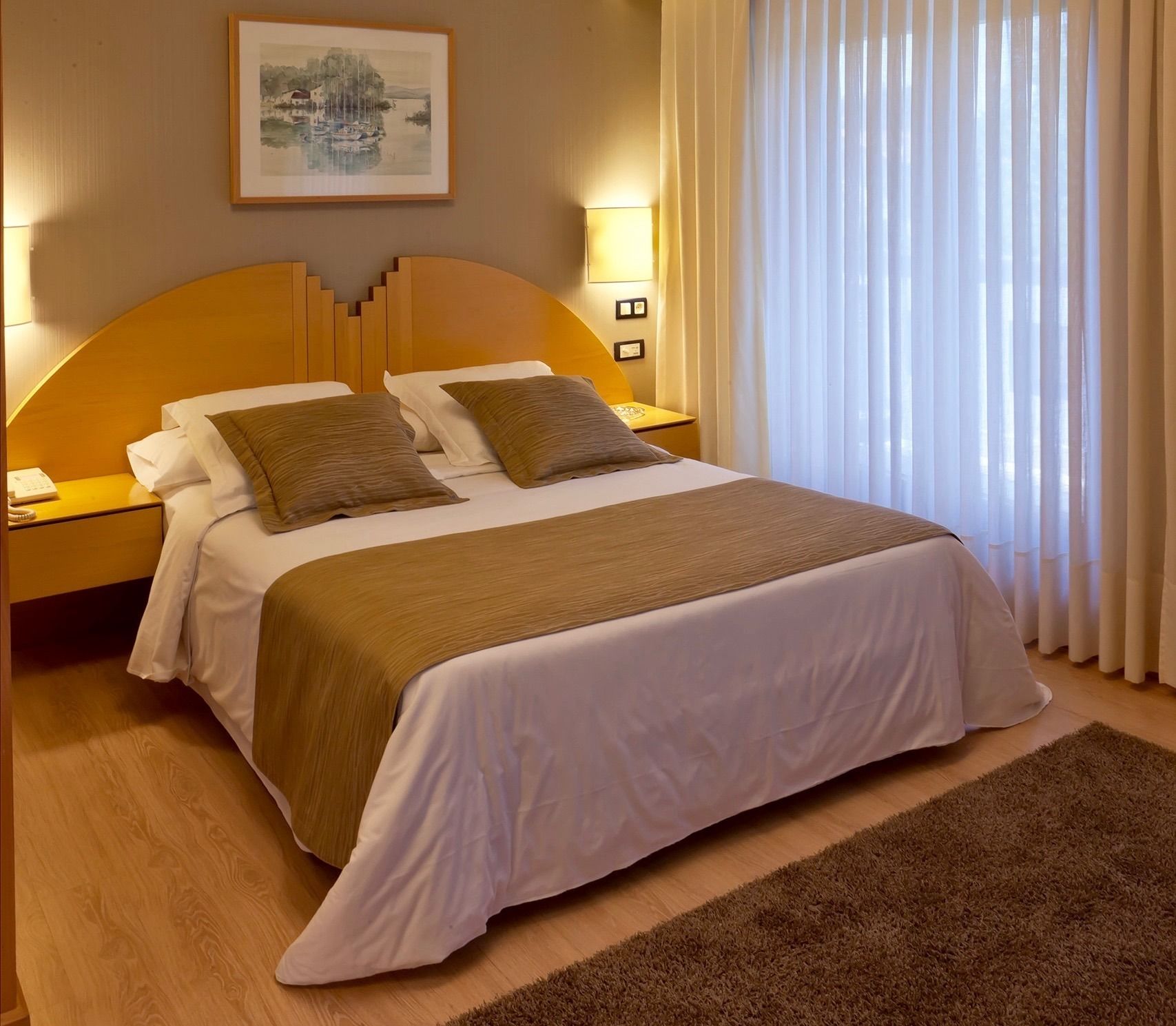superior double room | egyptian cotton sheets, down duvets, desk, blackout curtains