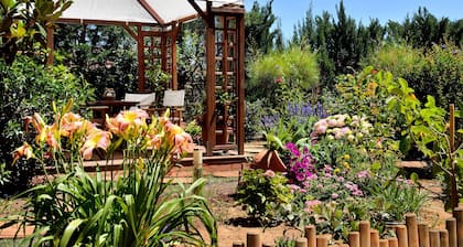 Stamatakis Boutique Studios