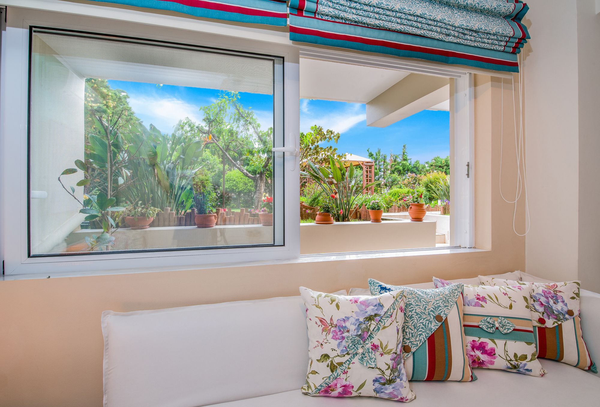Departamento | Decoración personalizada, escritorio y insonorización 