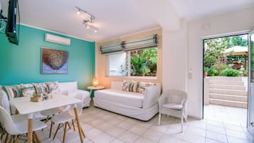 Appartement | Individueel gedecoreerd, een bureau, geluiddichte muren