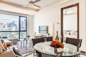 In-room dining - Casa Residency by NN (Kuala Lumpur)