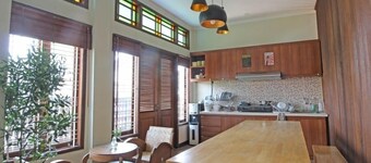 Rumah Kandjani