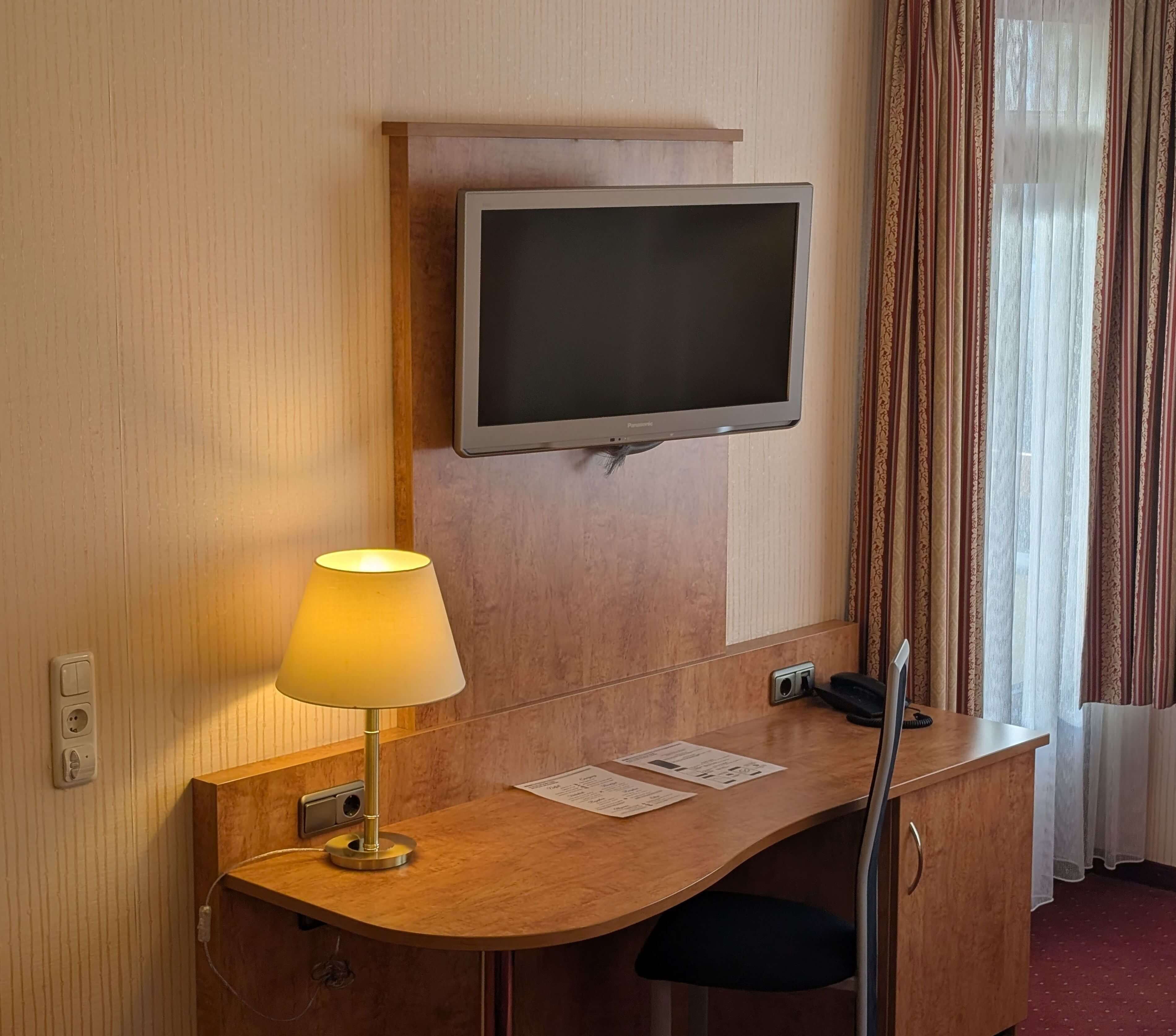 1 bedroom, hypo-allergenic bedding, in-room safe, desk