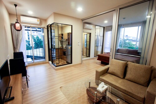 A Good Nite at Nimman