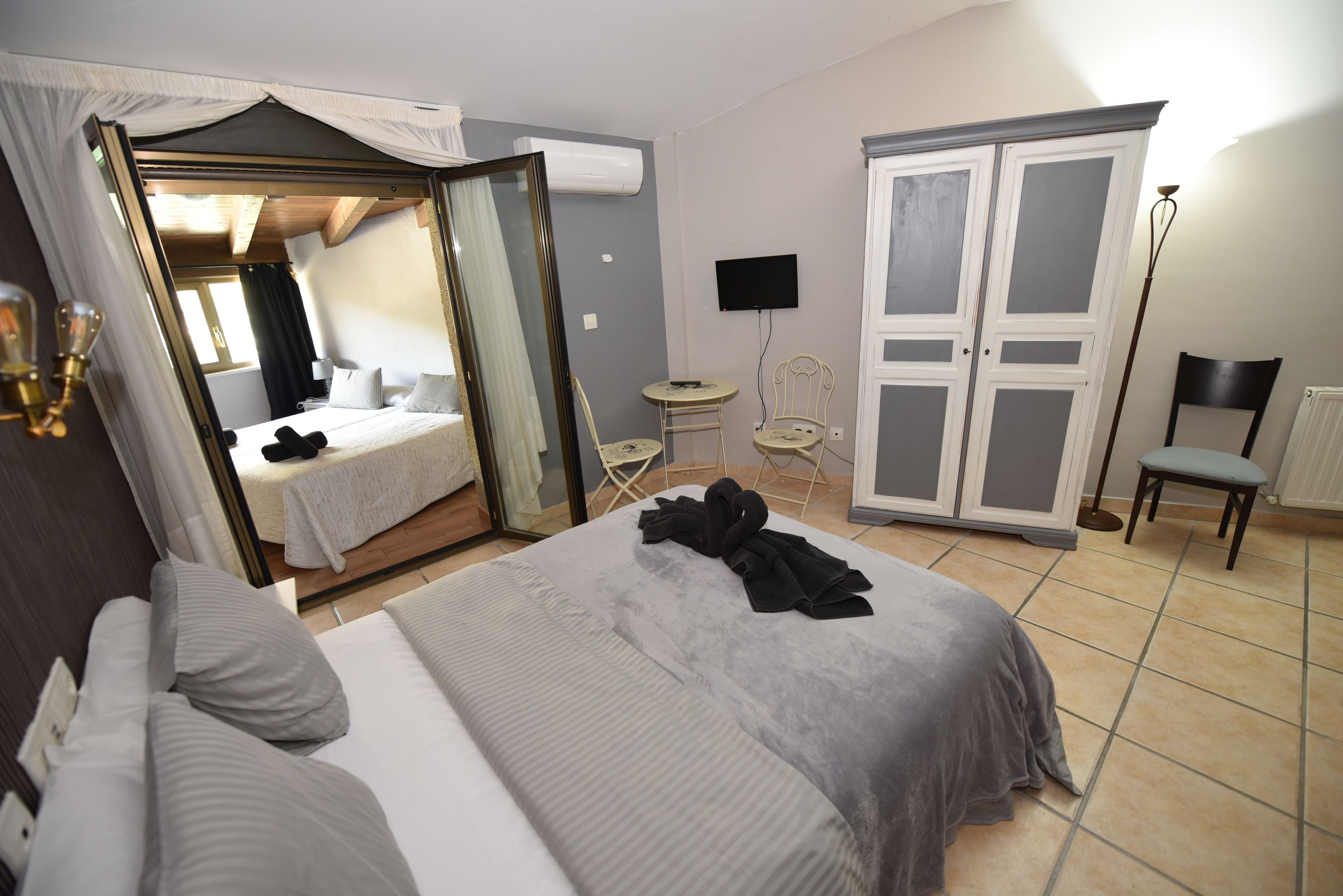 family quadruple room | desk, blackout curtains, soundproofing, free wifi