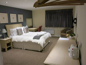 Double Room - Broadwell Guest House (Solihull)