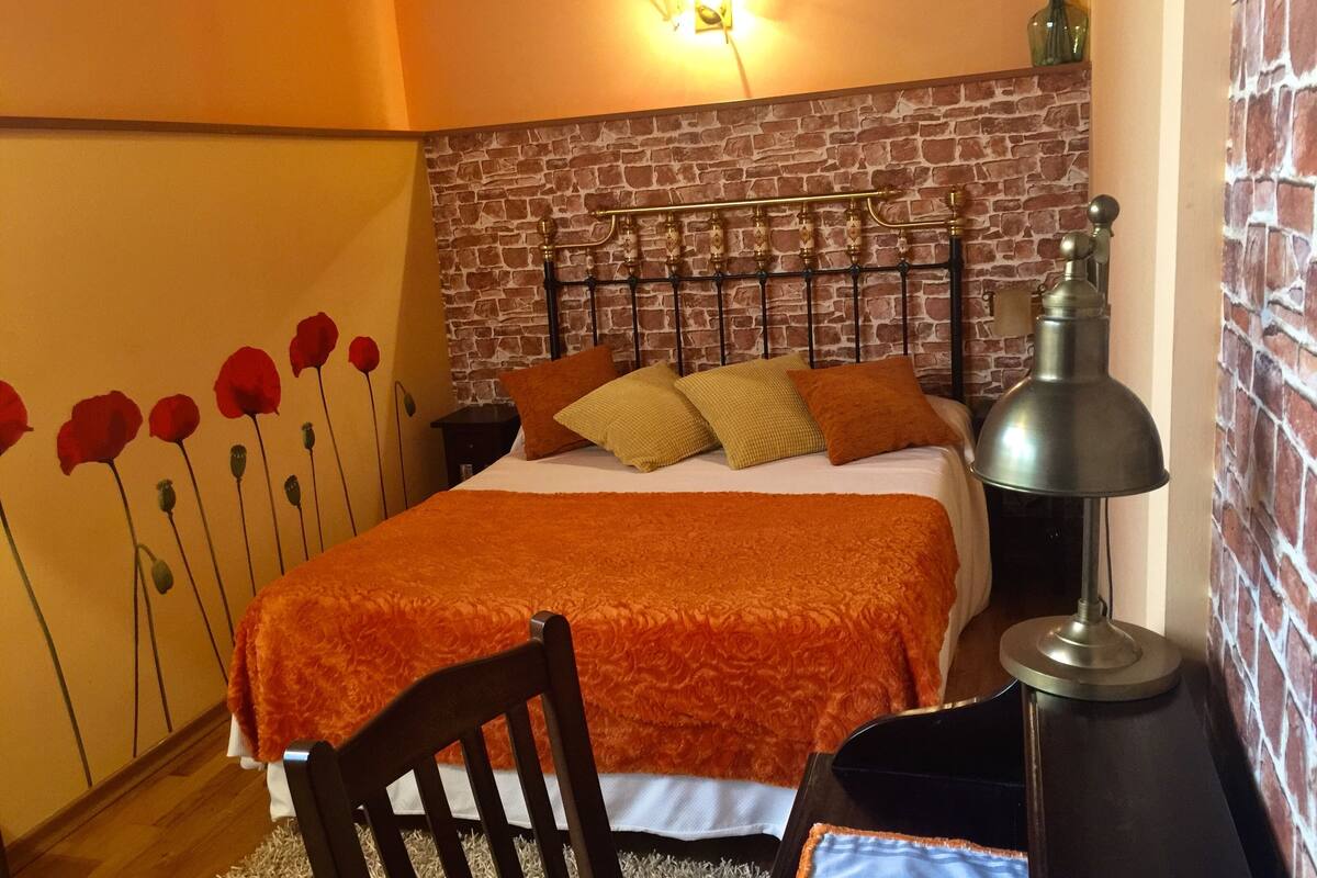 Standaard tweepersoonskamer | Babybedden (toeslag), extra bedden (toeslag), beddengoed