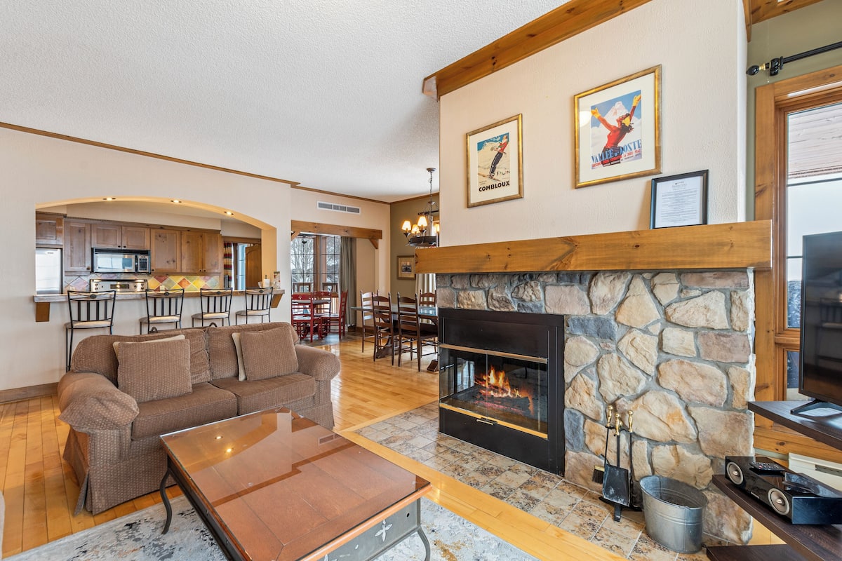 Equinoxe152-5, 3 Bedrooms | Living area