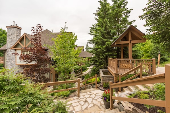 Exterior - Les Falaises - RVMT (Mont-Tremblant)