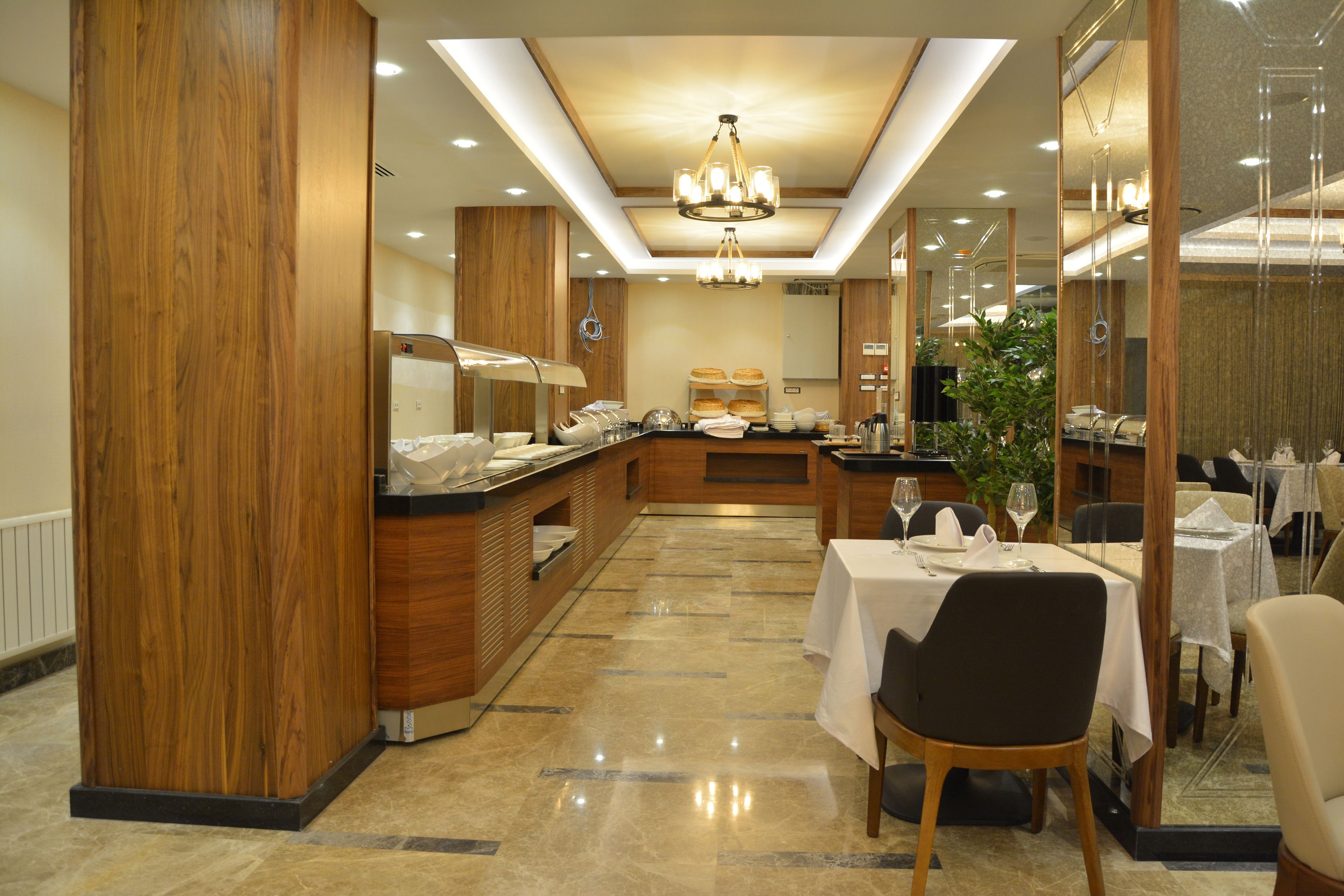 daily buffet breakfast (eur 15.00 per person)