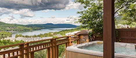 Condo, 2 Bedrooms (172-4) | Balcony