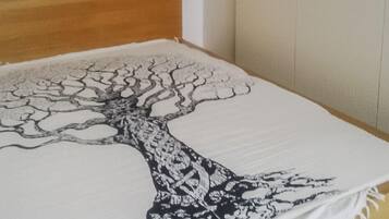 Studio | Seterika/papan seterika, Wi-fi percuma, cadar katil