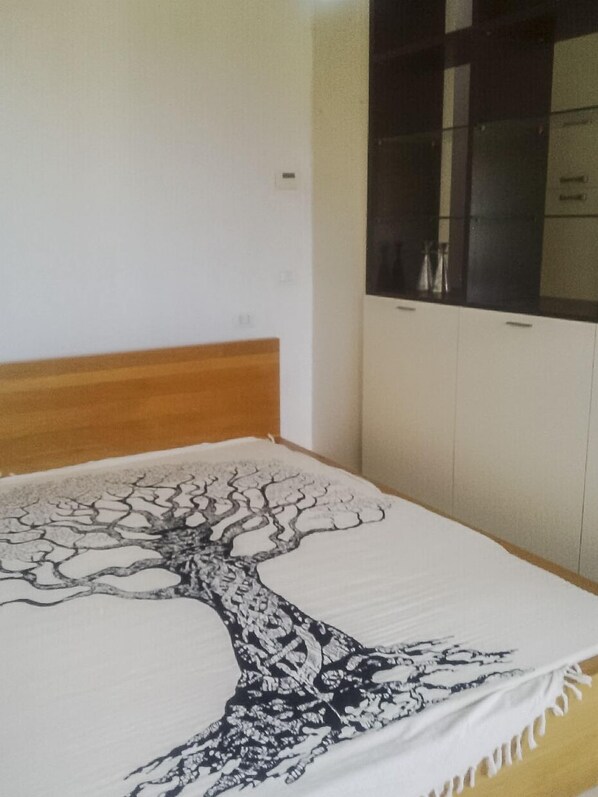 Studio | Bügeleisen/Bügelbrett, kostenloses WLAN, Bettwäsche