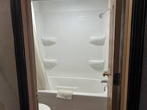 Suite, Non Smoking (1 King & 1 Queen Suite) | Bathroom | Free toiletries, hair dryer, towels - Crete Inn (Crete)