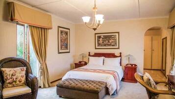 1 bedroom, desk, free rollaway beds, free WiFi