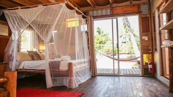 Private ensuite cabin "Mick Jagger" | Draps fournis