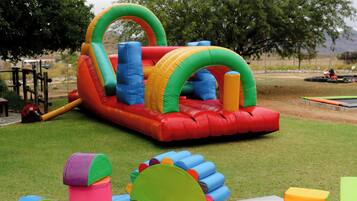 Children's play area - outdoor
